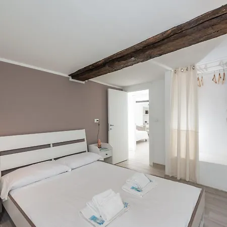 Rooftop Experience Apartament Genua